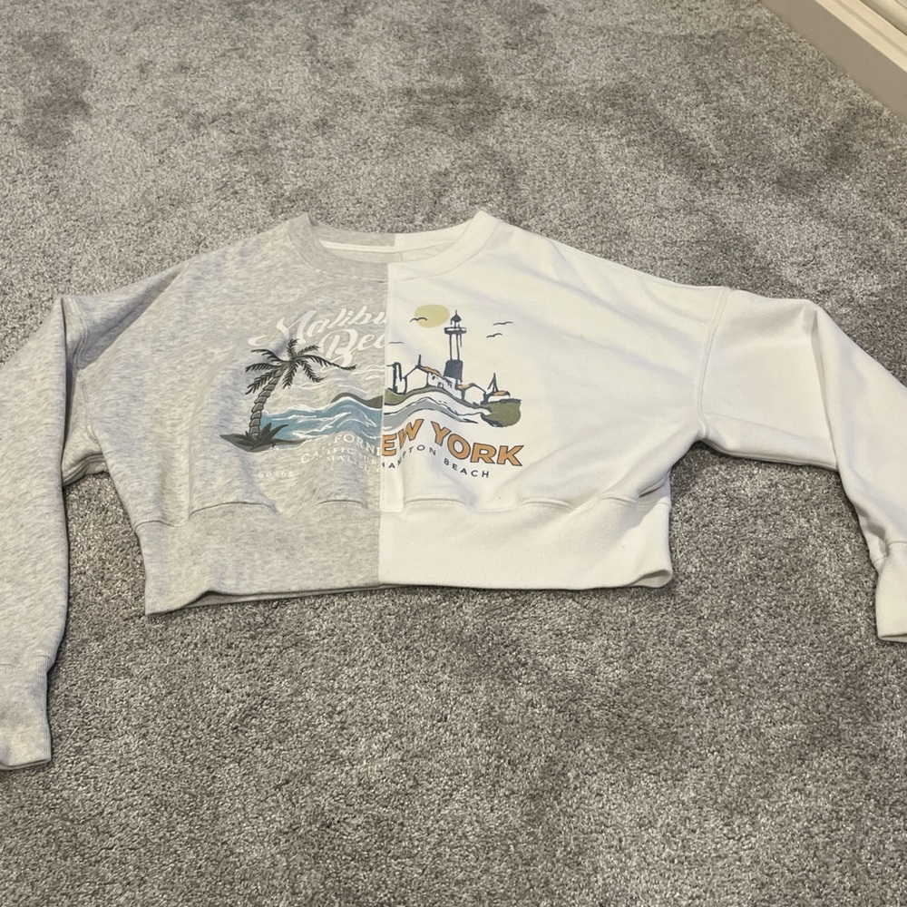 Gray and White Abercrombie Sweatshirt